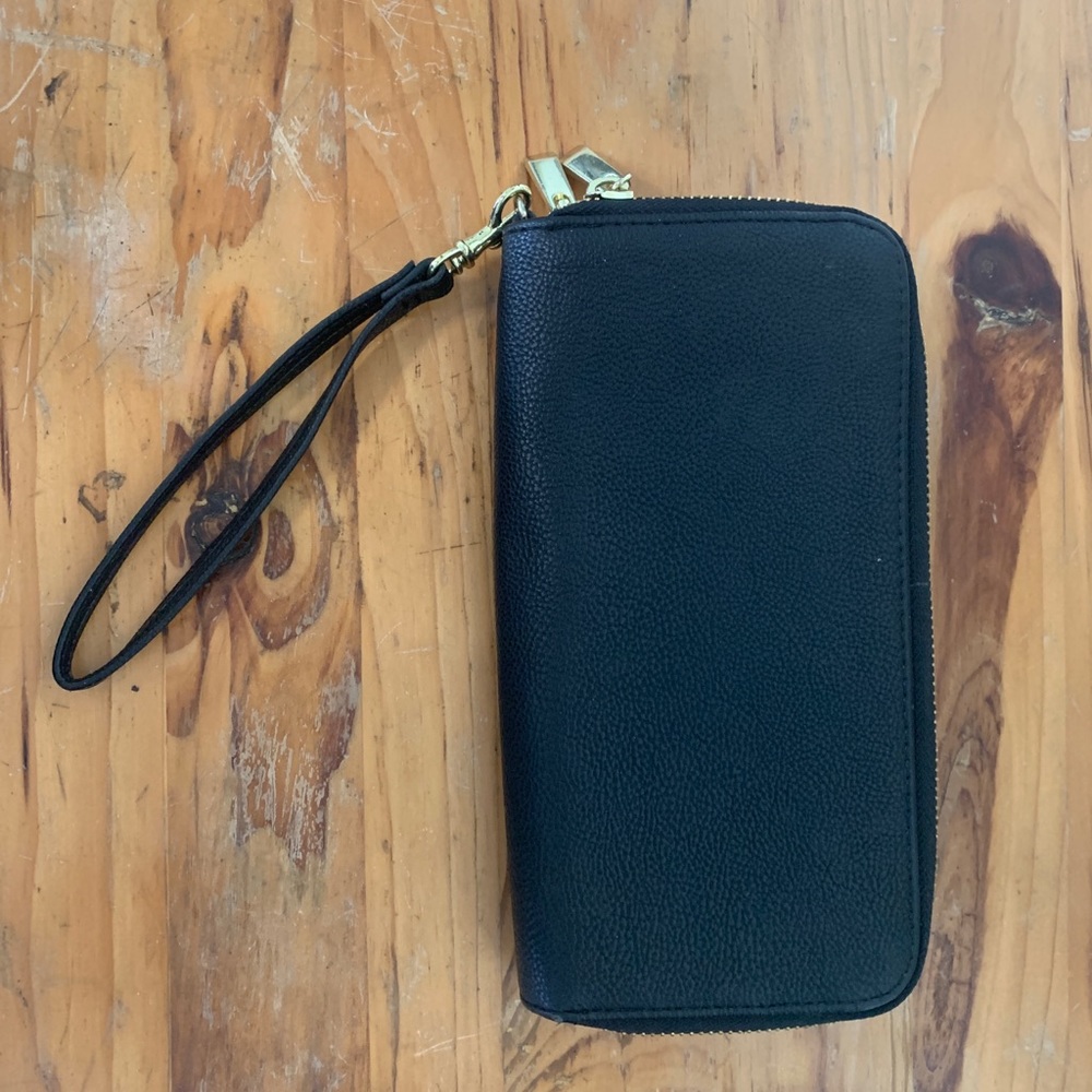 Black wallet clutch